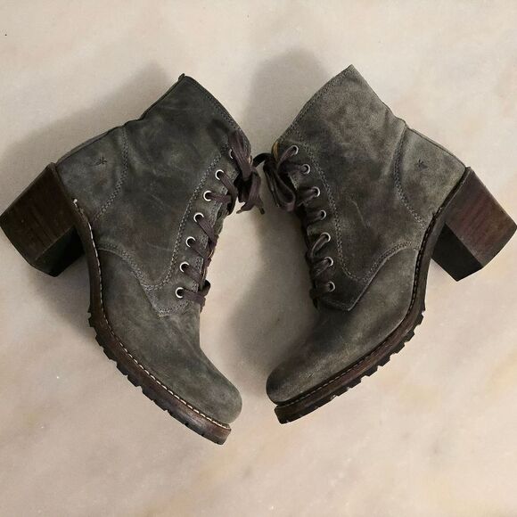Frye Sabrina Gray Lace Up Combat Boots size 8.5 - Picture 5 of 8